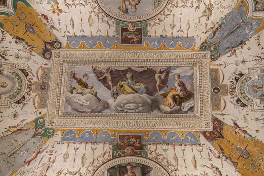Italia - Tivoli 38 - Villa del Este.jpg